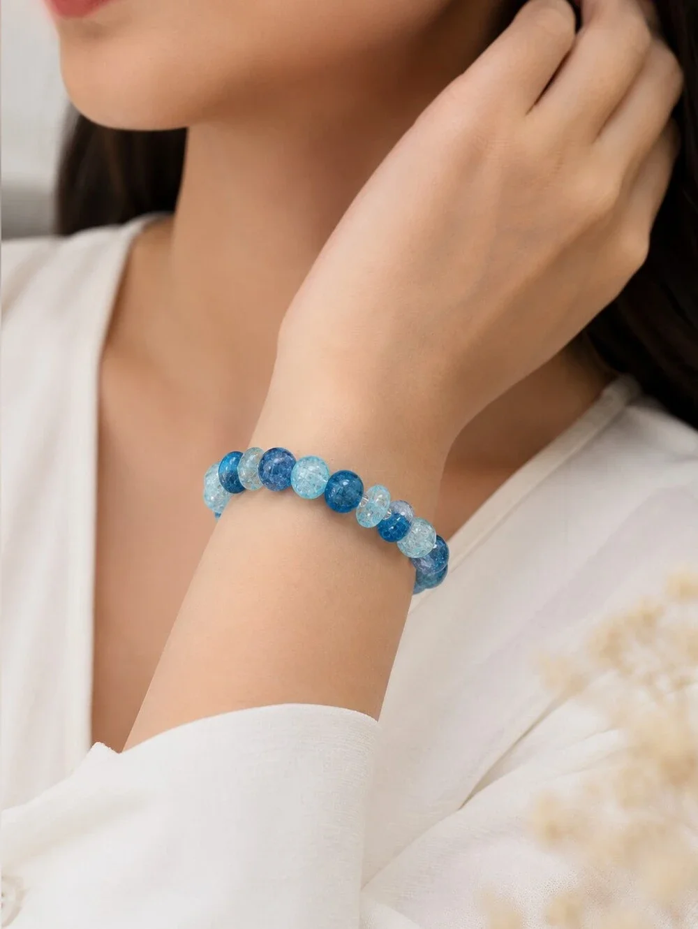 Blue and Aqua Crackle Glass Beaded Bracelet - 8 Inch / Handmade Beaded Bracelet